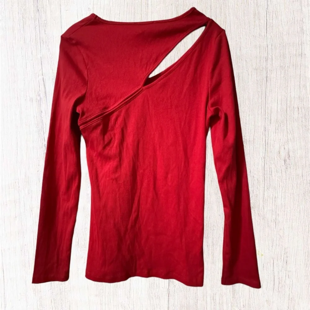 Saint + Sofia Reveal Ribbed Long Sleeve Knit Shirt size 8 US.  Snug fit. - Picture 2 of 7